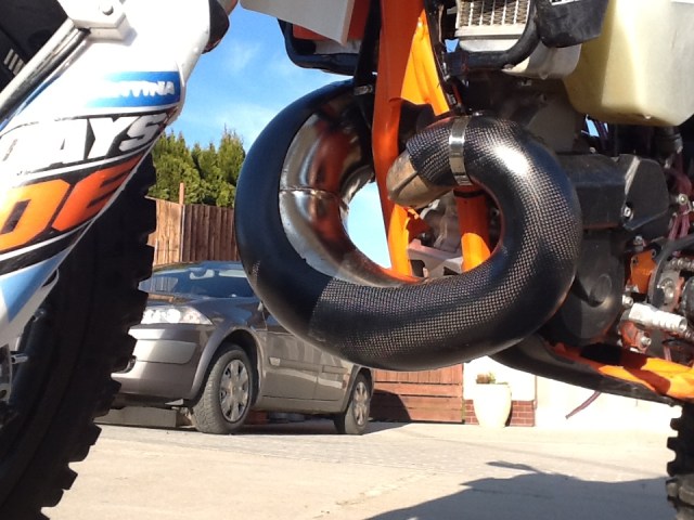 Karbonový kryt výfuku KTM EXC 250/300