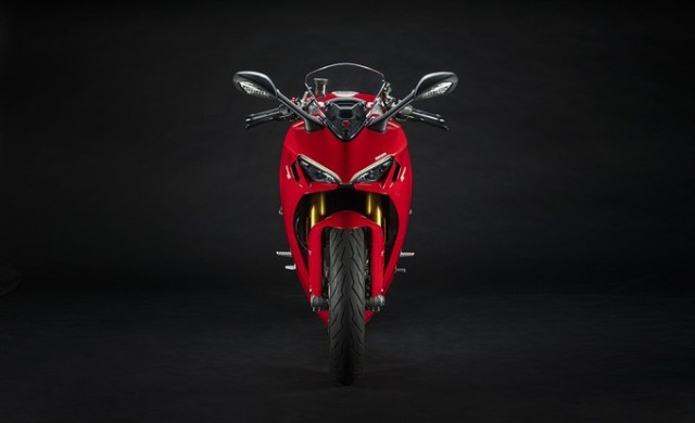 ducati_supersport_950_s__9__uc211004_low_product_gallery