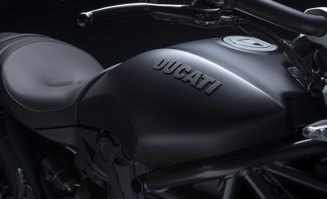 ducati_xdiavel_dark__5__uc209657_low_product_gallery