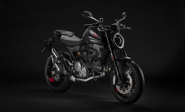 my21_ducati_monster__2__uc214672_low_product_gallery18