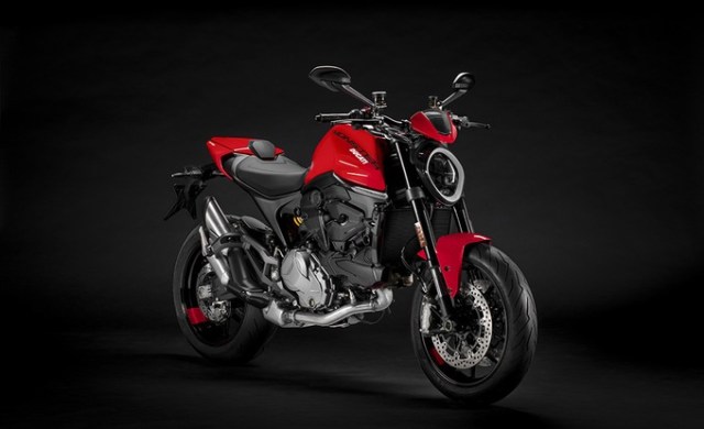 my21_ducati_monster_plus__1__uc214632_low_product_gallery