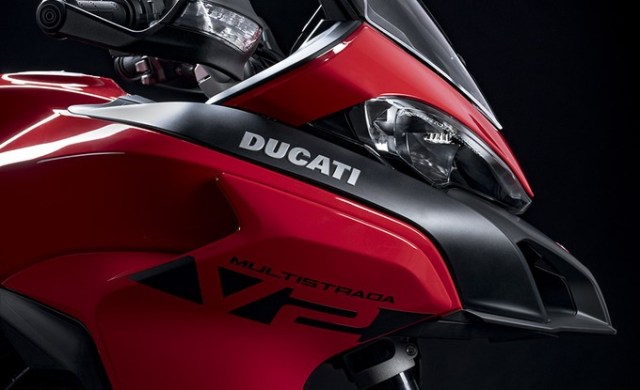 my22_ducati_multistrada_v2_red__131__uc338542_low_product_gallery