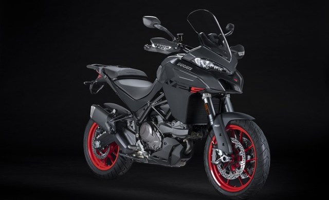 my22_ducati_multistrada_v2s_grey_st__58__uc338655_low_product_gallery