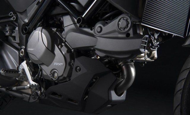 my22_ducati_multistrada_v2s_grey_st__68__uc338665_low_product_gallery
