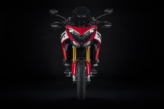 my22_ducati_multistrada_v4_pikespeak__4__uc347725_low_large